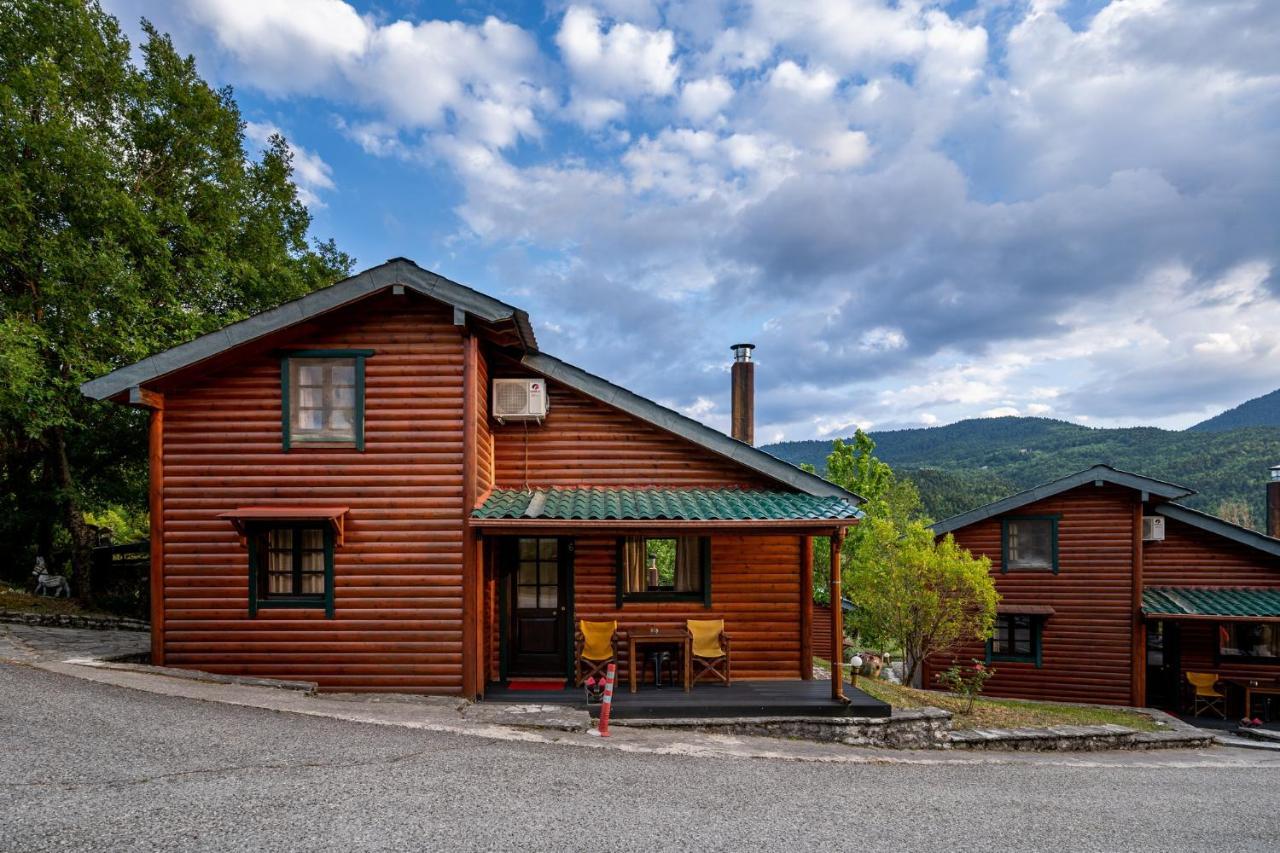 Chalet Likouresi Village Karpenisi Екстер'єр фото