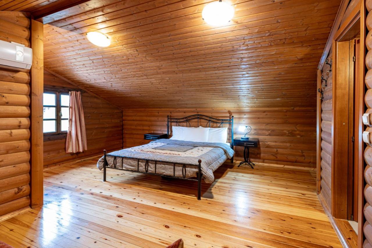 Chalet Likouresi Village Karpenisi Екстер'єр фото